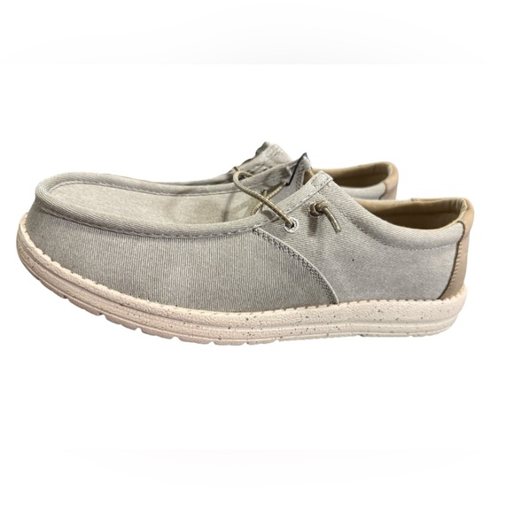 Eddie Bauer Canvas Loafers Sz 8 New in box - Picture 1 of 8